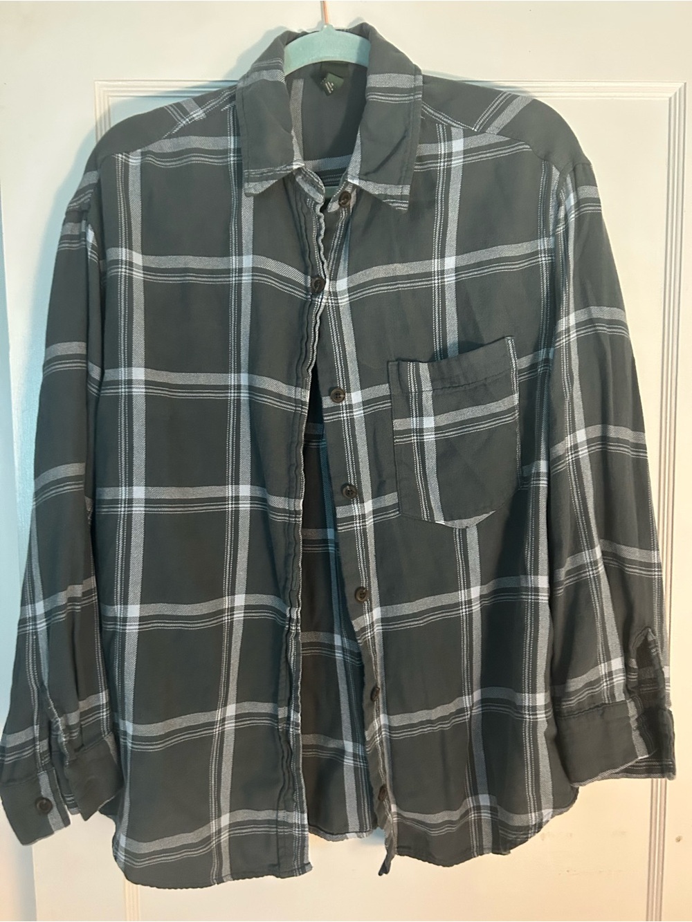 wild fable Gray Plaid Button-Down Shirt